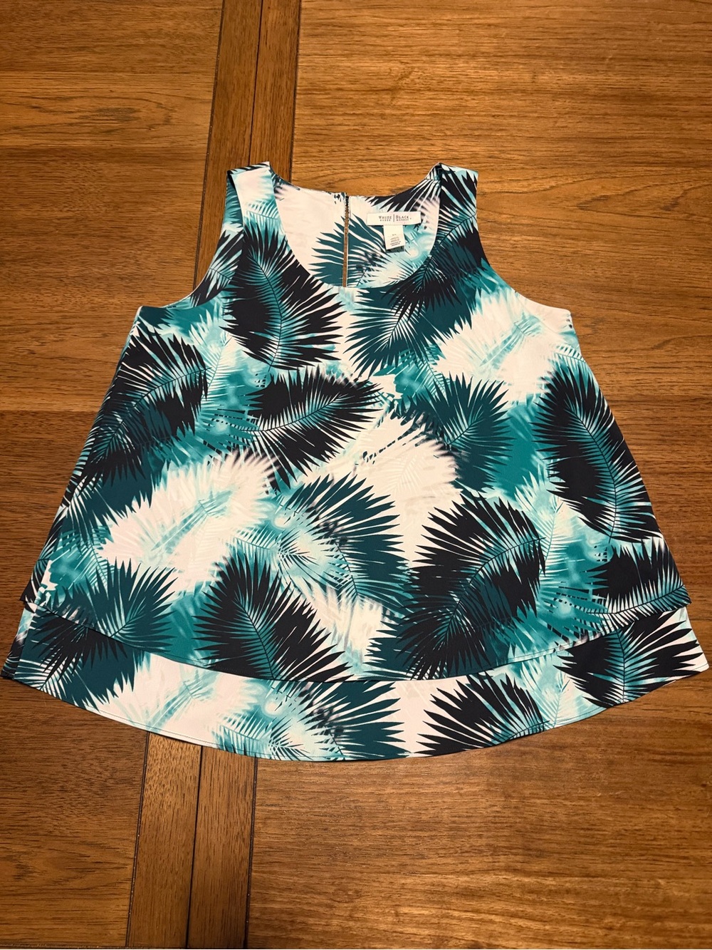 Sleeveless Palm-Print Tank Top in Teal and Navy - Unknown Brand